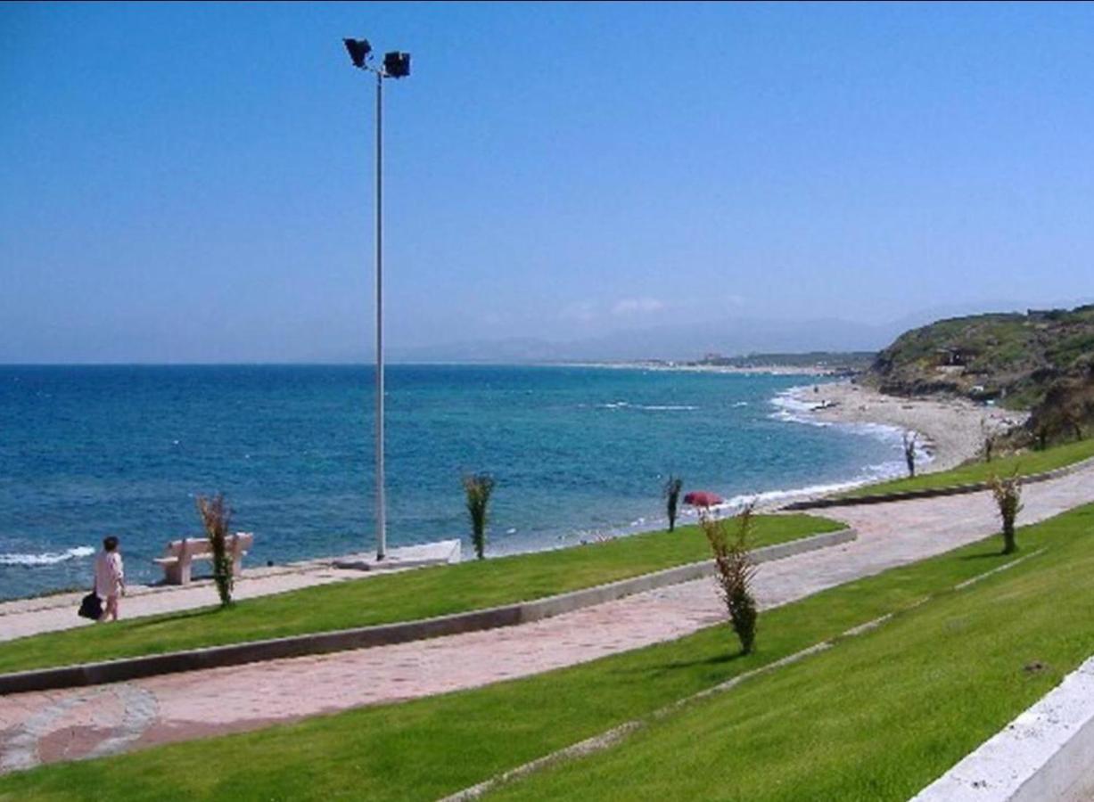 Apartment Tramonto Sea-Front Валедория Екстериор снимка