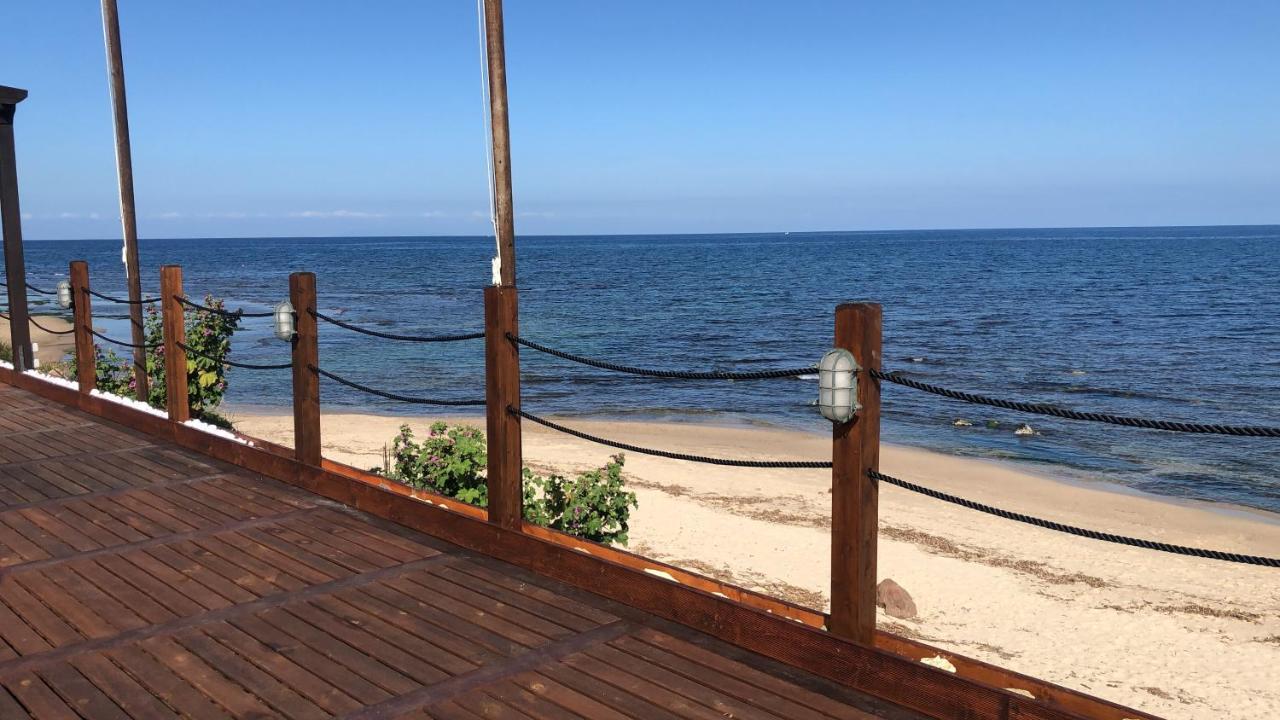 Apartment Tramonto Sea-Front Валедория Екстериор снимка