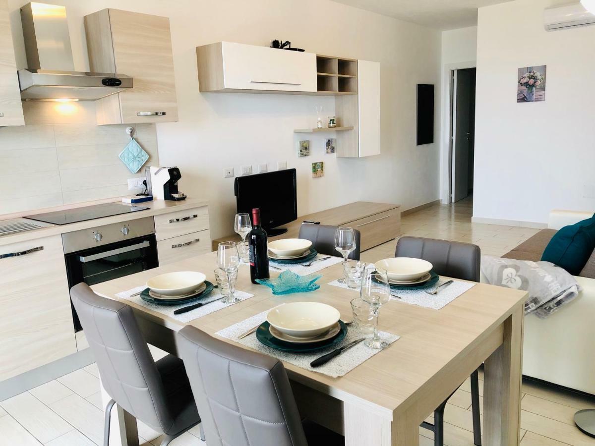 Apartment Tramonto Sea-Front Валедория Екстериор снимка