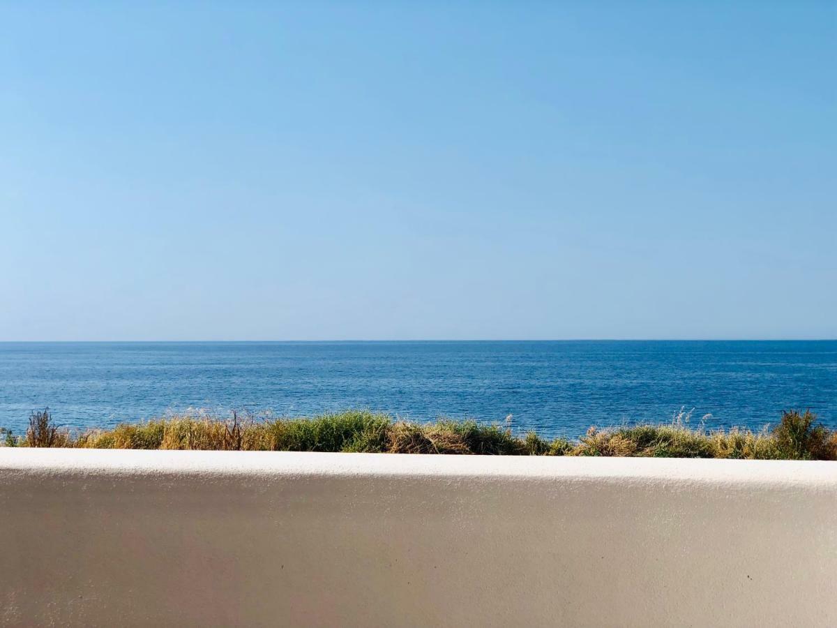 Apartment Tramonto Sea-Front Валедория Екстериор снимка